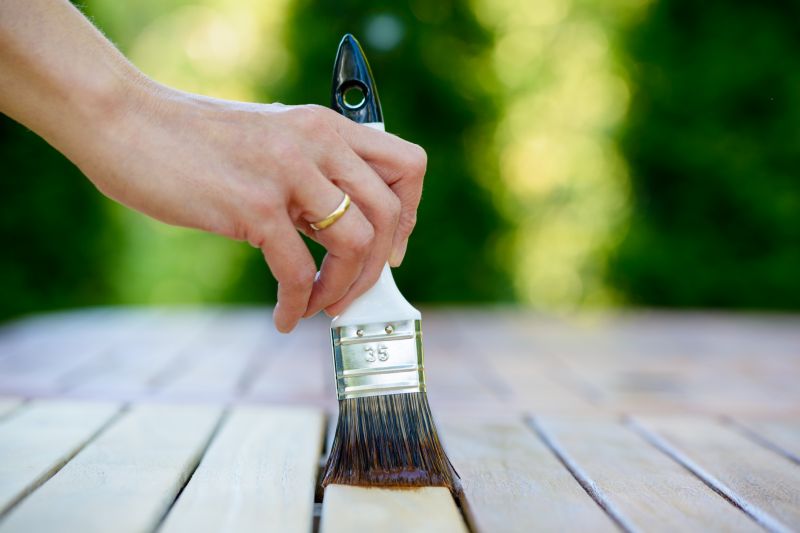 Den Painting in Wilmington, NC