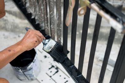 Metal Fence Painting in Waco, TX